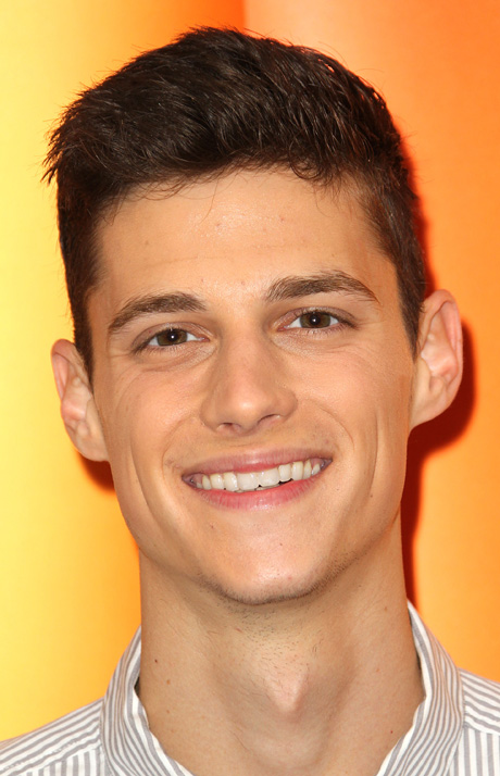 The Secret Life Of The American Teenager: Ken Baumann Dishes On-Set