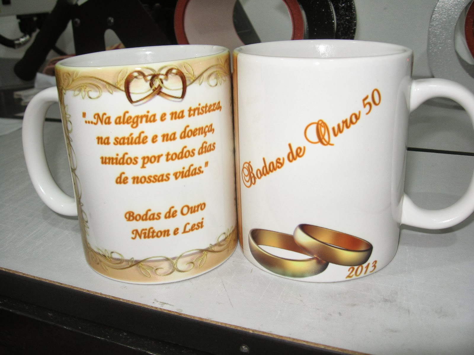 Alearts Presentes Personalizados: CANECA BODAS DE OURO, UNICA, EXCLUSIVA