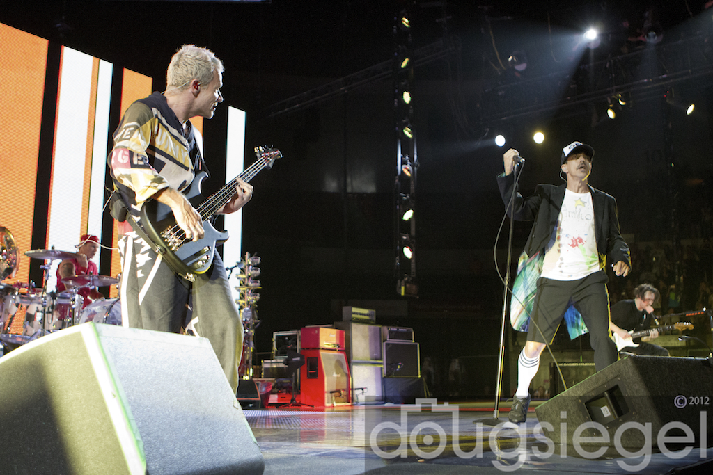 The Red Hot Chili Peppers Return to San Diego Concert Photos Magazine