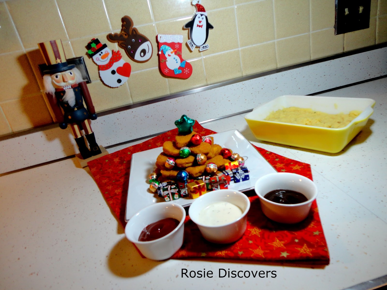 Rosie Discovers Tyson Chicken Nugget Christmas Tree With Presents!