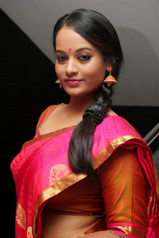 Suja Varunee Tamil Movie Actress Gallery Images | Actress, Actors and ...
