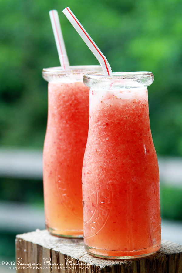 Sugar Bean Bakers { Strawberry Lemonade }