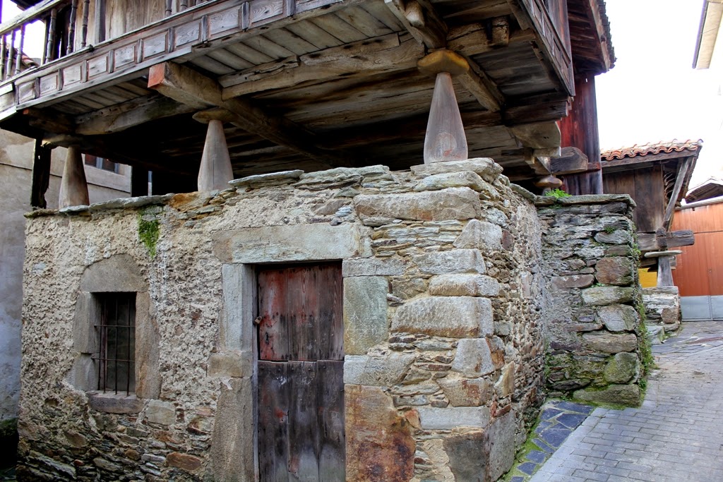 Tineo, sus cosas y las mías Otra forma de ver la villa de Tineo