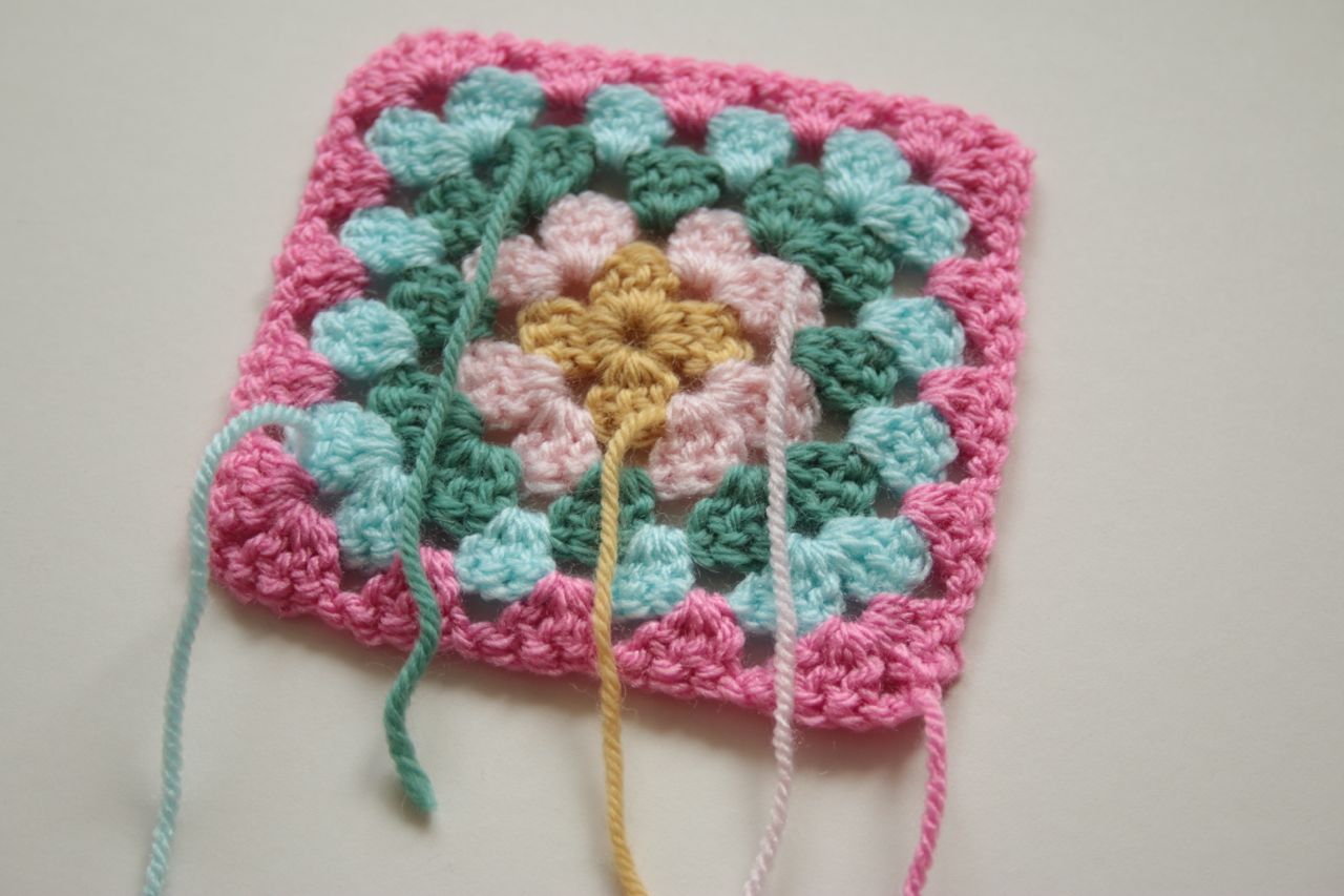 Keeping Granny Squares Straight