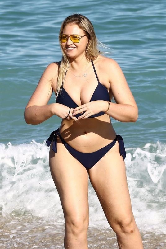 Iskra Lawrence Showing Her Hot Body Through Bikini At Miami On Dec 11 2017 ~ World Actress