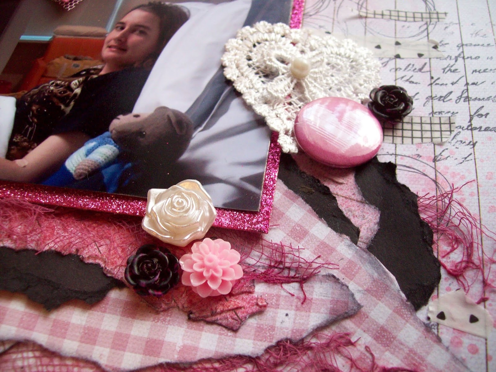 Scrappy Caz: Colour Stories Inspiration Case #265