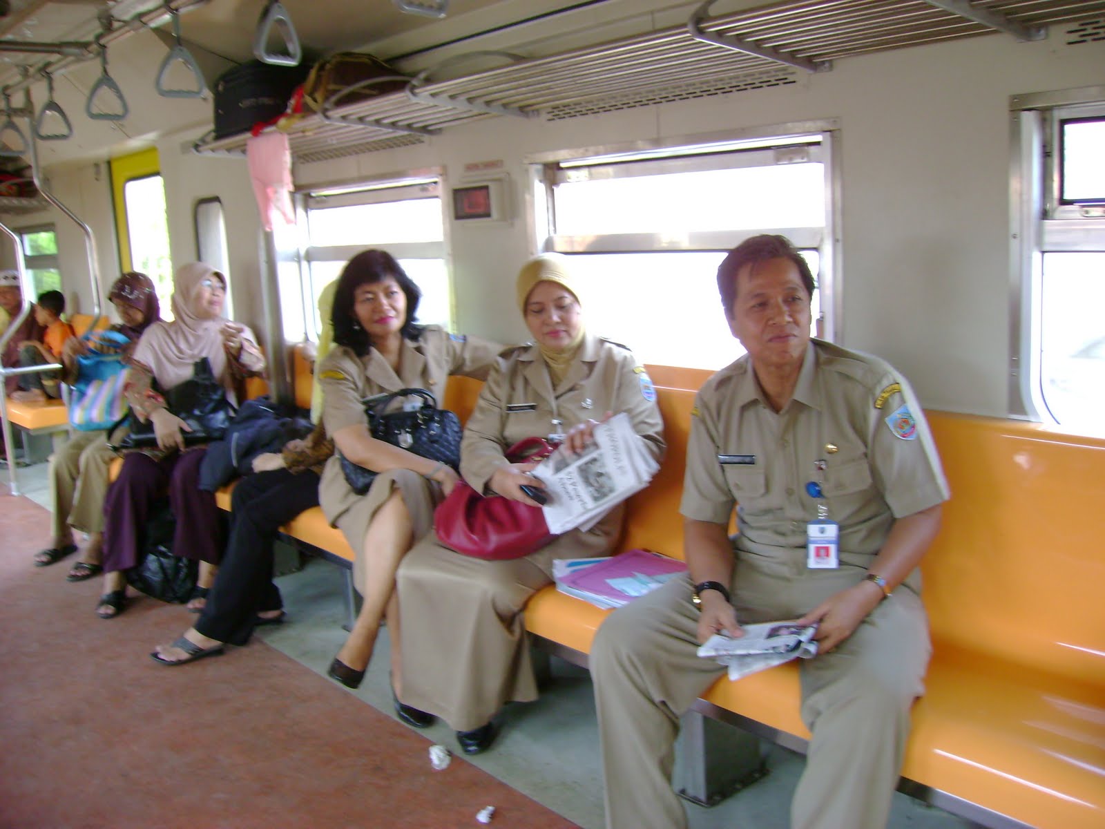 2011-05-01 ~ Slawi Ayu Cybernews