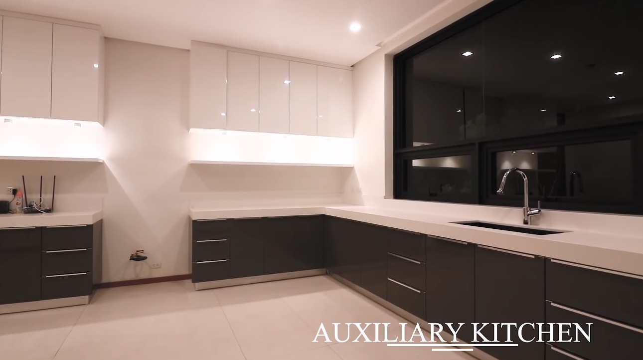 8 Photos vs. OPEN House A12 || Ayala Alabang EXCEPTIONAL TROPICAL OASIS, Brand New House and Lot for Sale - Luxury Home Video Tour 8 Photos vs. OPEN House A12 || Ayala Alabang EXCEPTIONAL TROPICAL OASIS, Brand New House and Lot for Sale - Luxury Home Video Tour