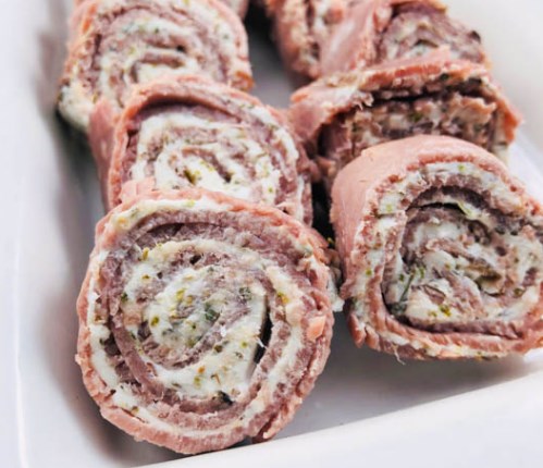 LOW-CARB ROAST BEEF ROLL-UPS WITH HERB CREAM CHEESE