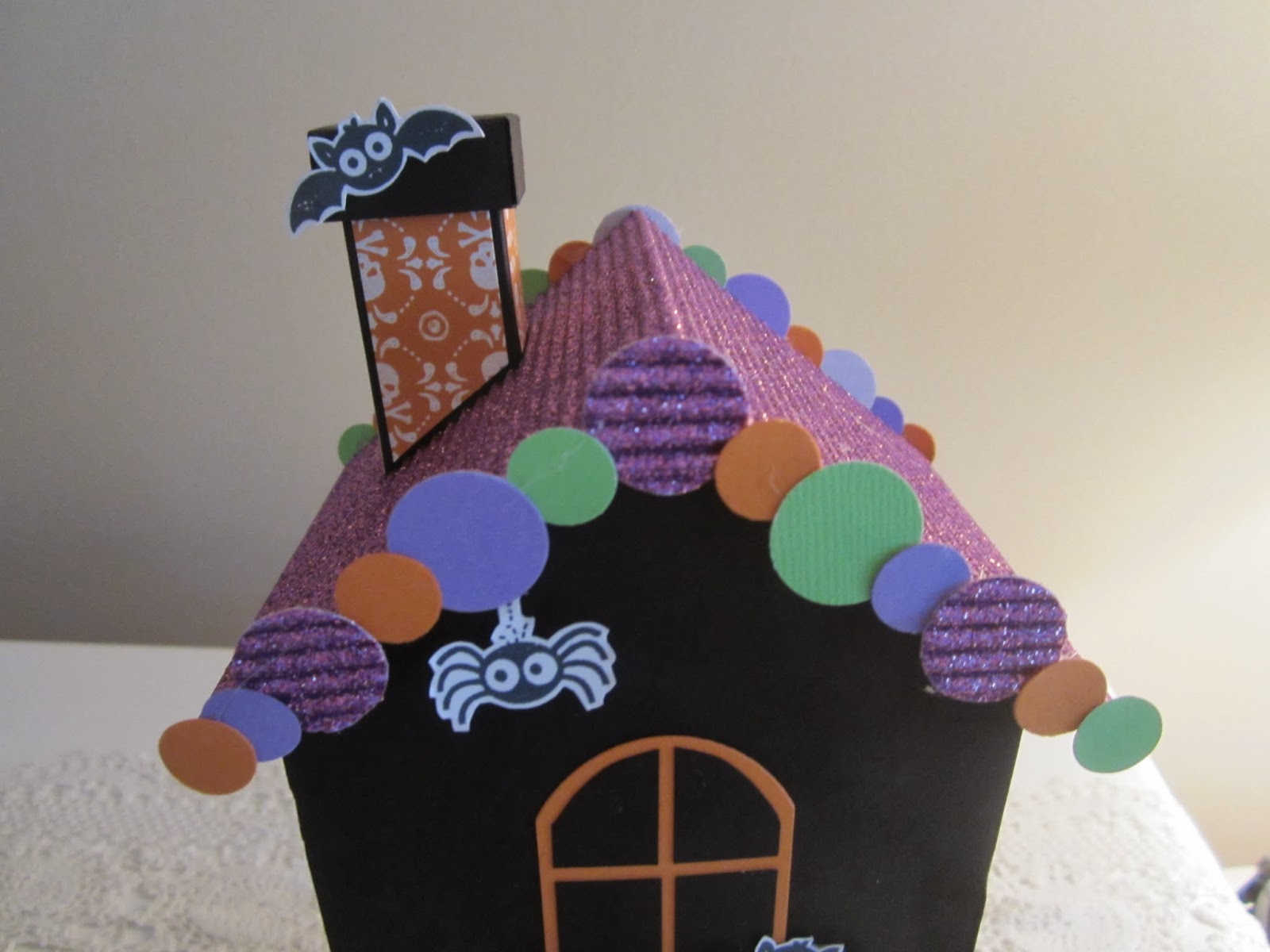 Passion Carton: Maison hantée
