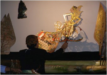 Reel to Real: Gamelan music and shadow puppets by torchlight in the ...