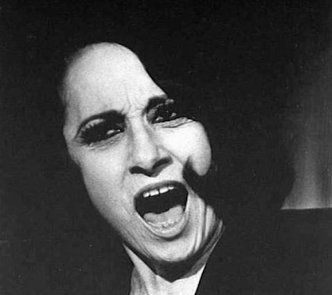 Carolina Mignone, la cantante Milly | Storia artistica di Milano e d’Italia Carolina Mignone, la cantante Milly | Storia artistica di Milano e d’Italia