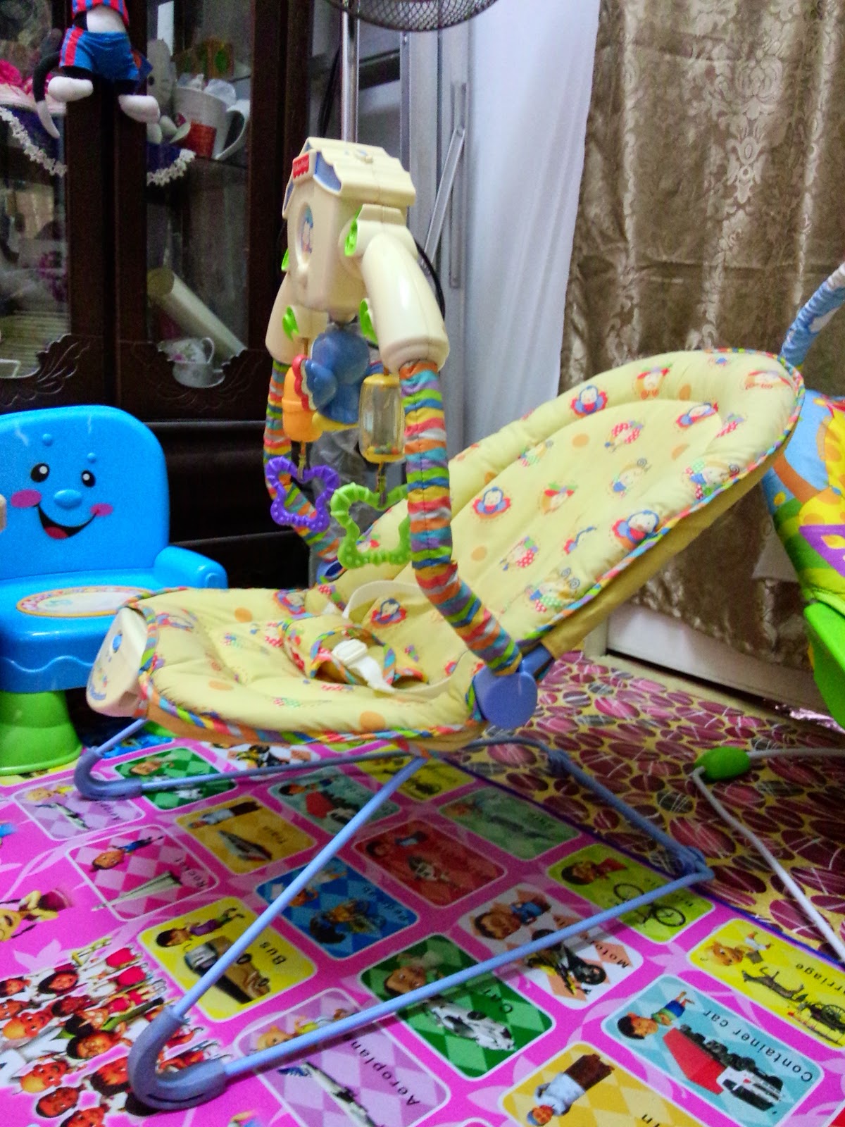 MIMIEDRINA PRELOVED BABY SHOP FISHER PRICE FLUTTERBYE DREAMS BOUNCER