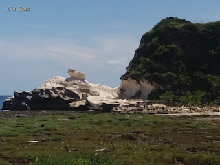 Pinoy Solo Hiker - Kapurpurawan Rock Formation Pinoy Solo Hiker - Kapurpurawan Rock Formation