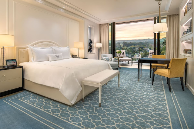 Perfectly located in the heart of Beverly Hills, Waldorf Astoria Beverly Hills exemplifies the very best of the California good life. From the moment you step inside, you’ll know you’ve arrived at the center of extraordinary.