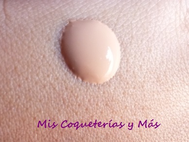 Monique Blogger: Mis bases de maquillaje favoritas para piel grasa