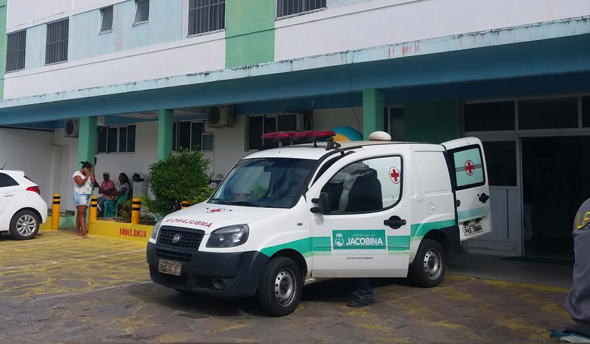 Jacobina: Vítimas de acidente entre Lages e Caatinga do Moura são transferidas