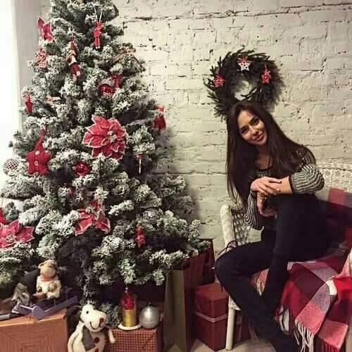 صور بنات رمزيات كرسمس منوعه