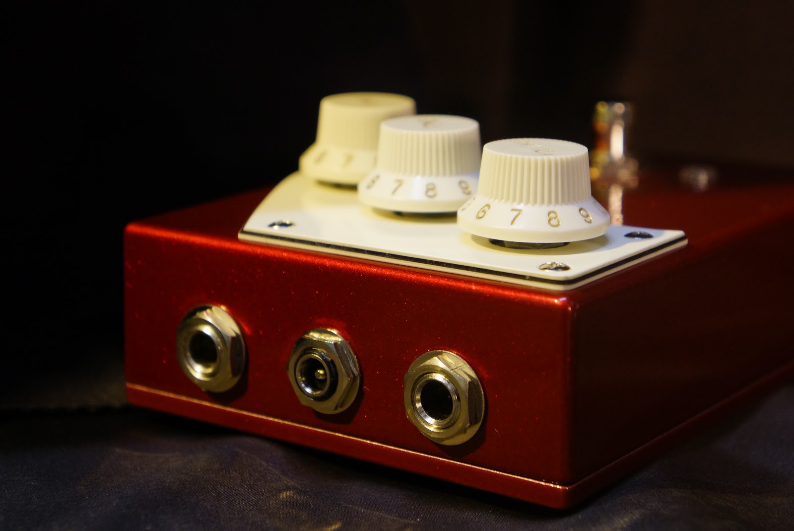 Bruno guitars ディレイエフェクター 埼玉発！Brunoギターのエフェクターが良い♪ エフェボー