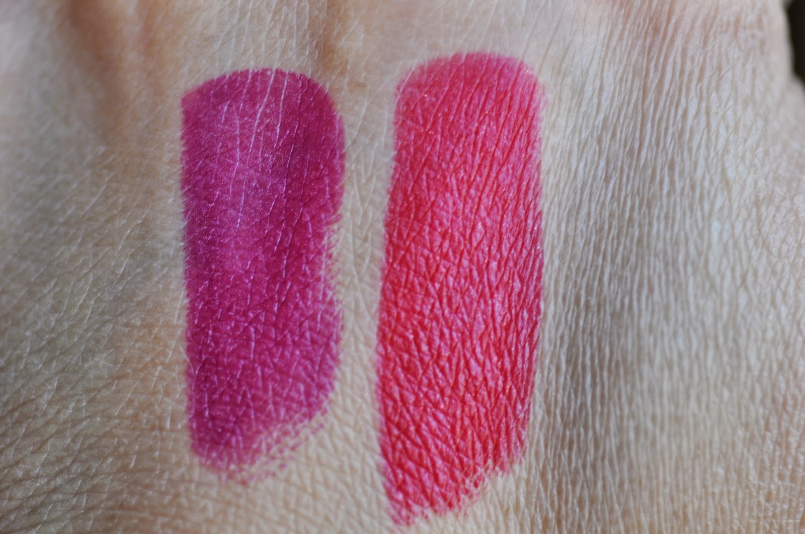 MAC Holiday 2014 Heirloom Mix Lipsticks in Rebel, Sparks of Romance