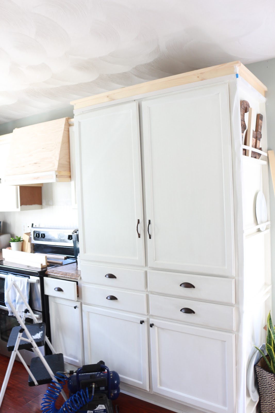 DIY FAUX VENT HOOD – With Love, Mercedes