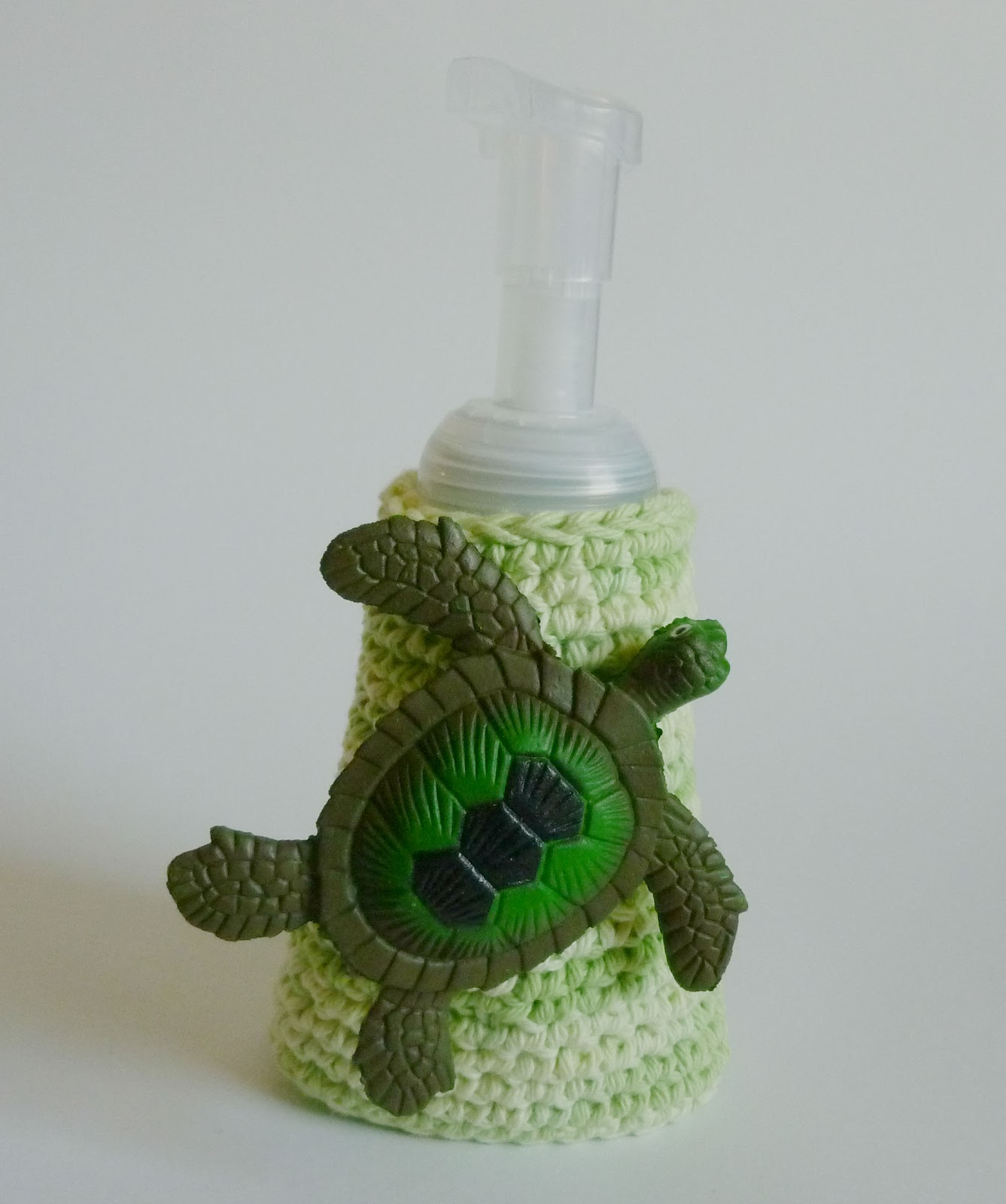 Crochet Dynamite Day Five Of Soap Dispenser Week 2012 crochet-dynamite-day-five-of-soap-dispenser-week-2012