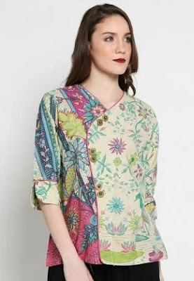 Desain baju batik model china modern casual untuk wanita Desain baju batik model china modern casual untuk wanita