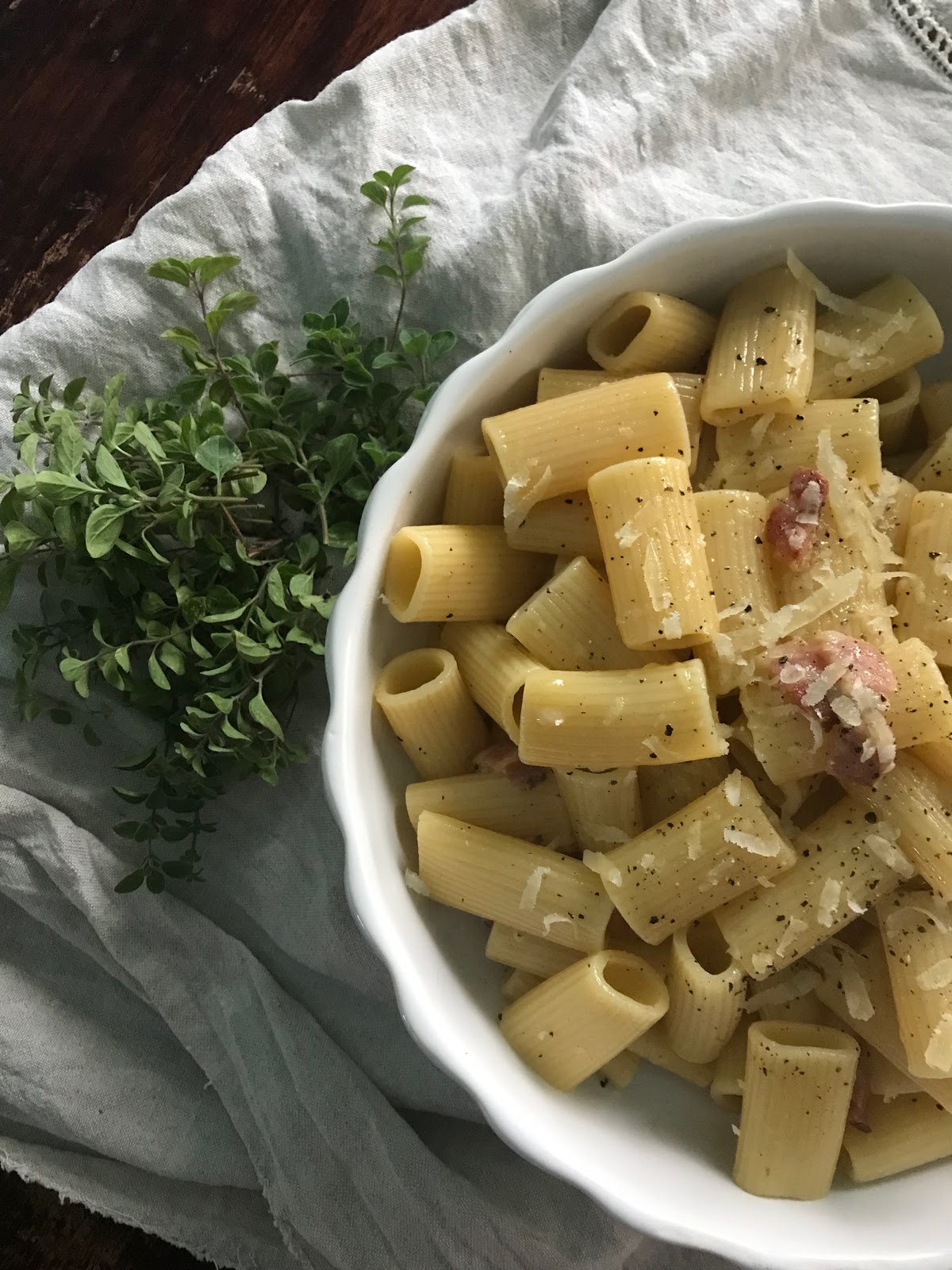 Ricetta Rigatoni alla Carbonara. Cool Chic Style Confidential