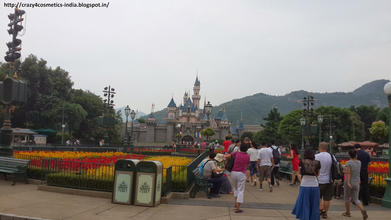 Hongkong Disneyland Travel Blog-Hongkong Disneyland Travel Tips-Hongkong Disneyland Hotel