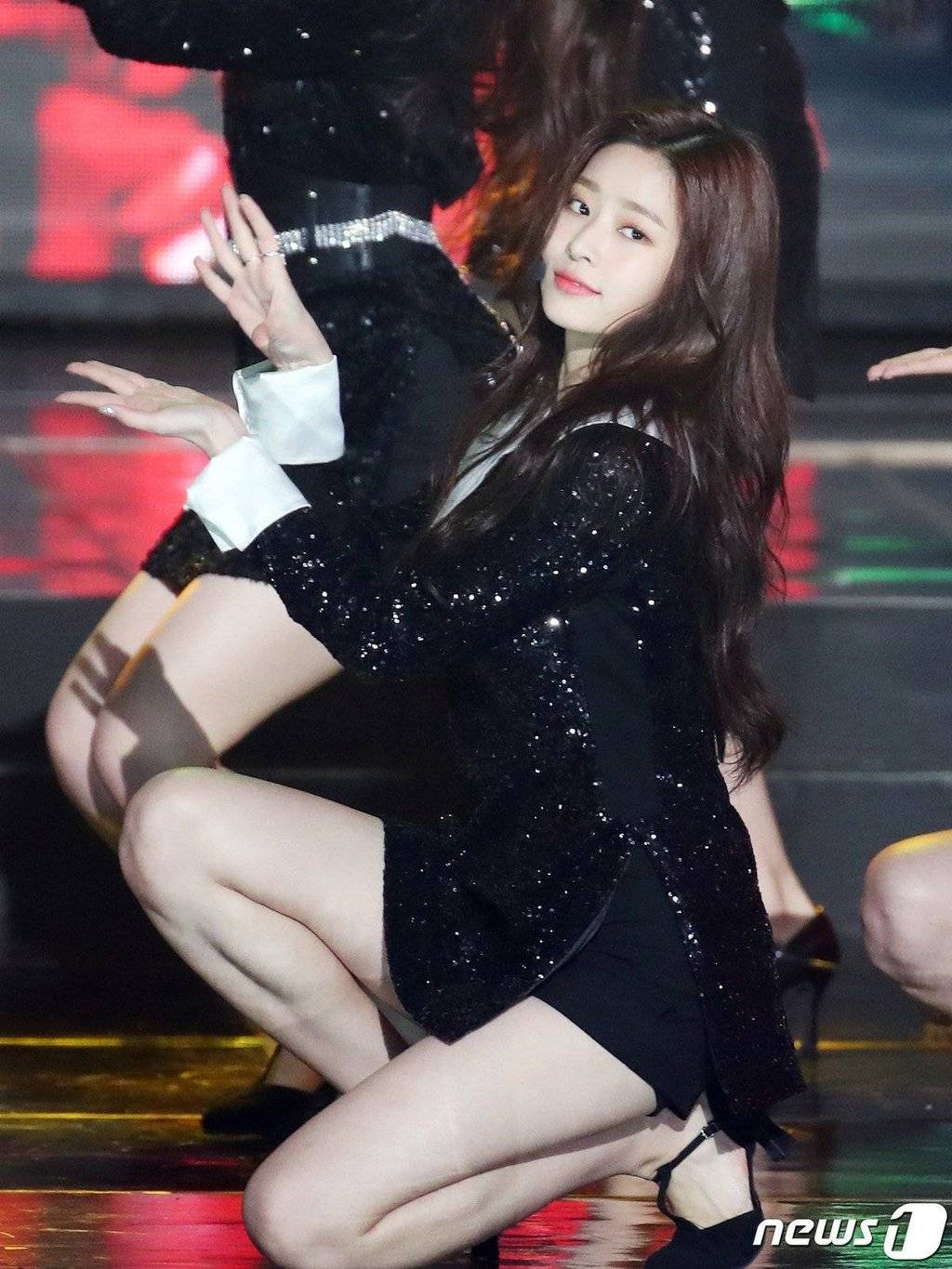 theqoo inserted image