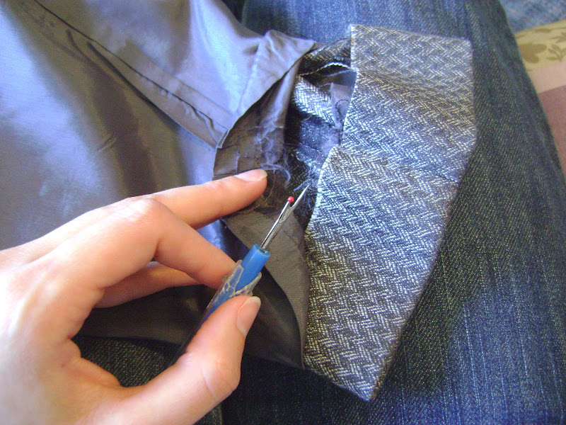 A Living Sacrifice How To Shorten Sleeves with a Lining