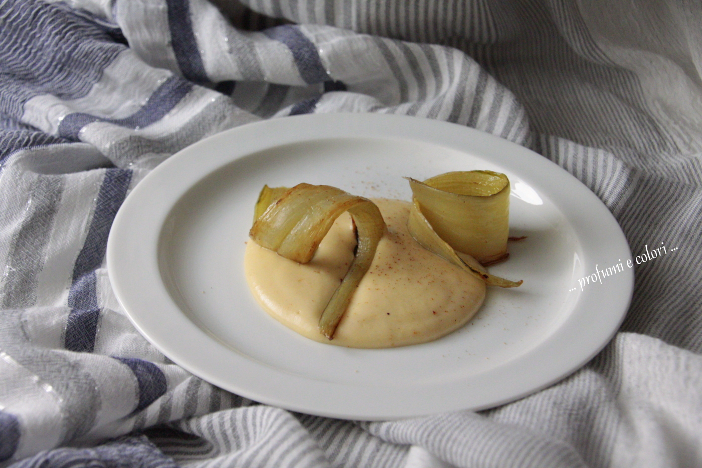 Salsa Soubise una variante della besciamella