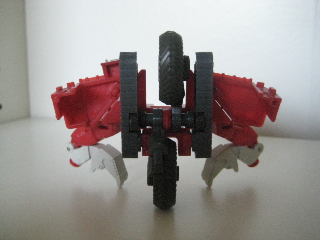 ChCse's blog: Toy Review: Transformers ROTF Scavenger