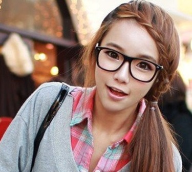 Kepang Rambut Pendek Yang Cantik - Radea