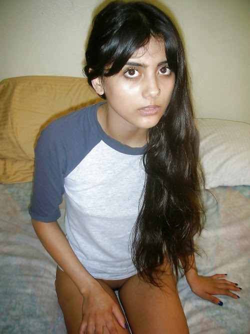 Small Boobs Pakistani Girls - Pak nude porn pics girls - Porn pictures