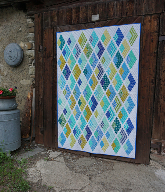 SCHNIG SCHNAG Quilts and more Boomerang {Quilt}