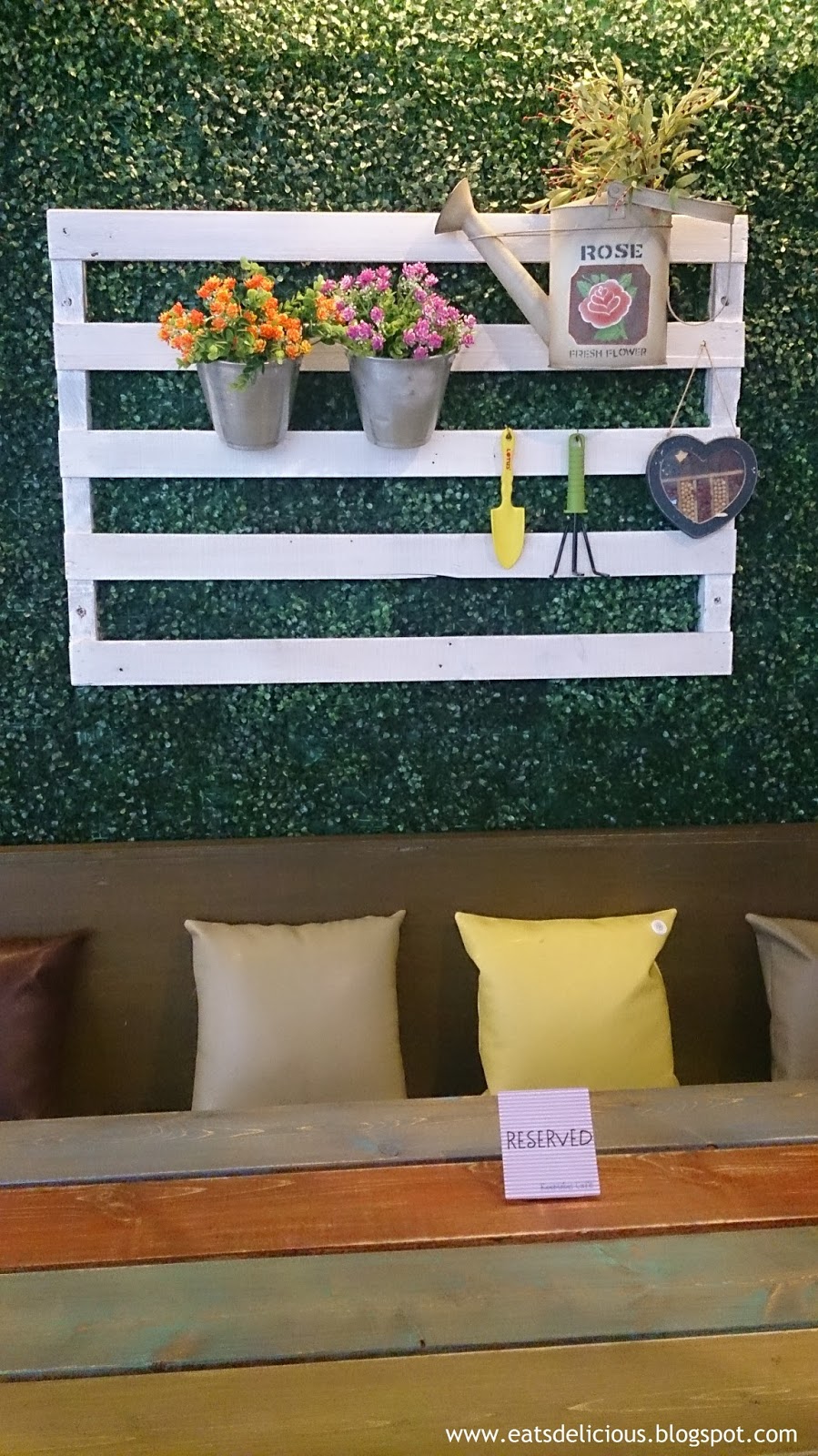 Keepsakes Cafe in Davao Eats Delicious!