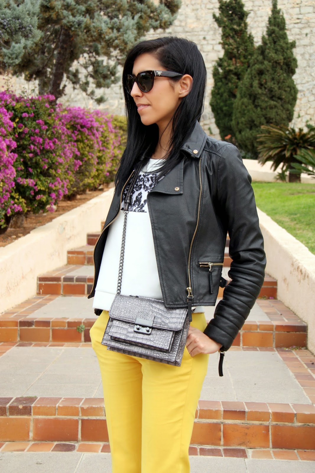 OHMYLOOK UN OUTFIT EN BLANCO, NEGRO Y AMARILLO Oh My Blog