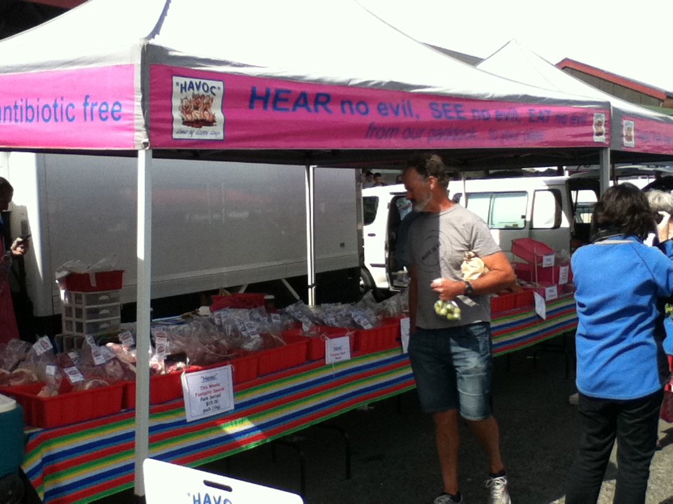 Food and Shoes Dunedin Farmers' Market