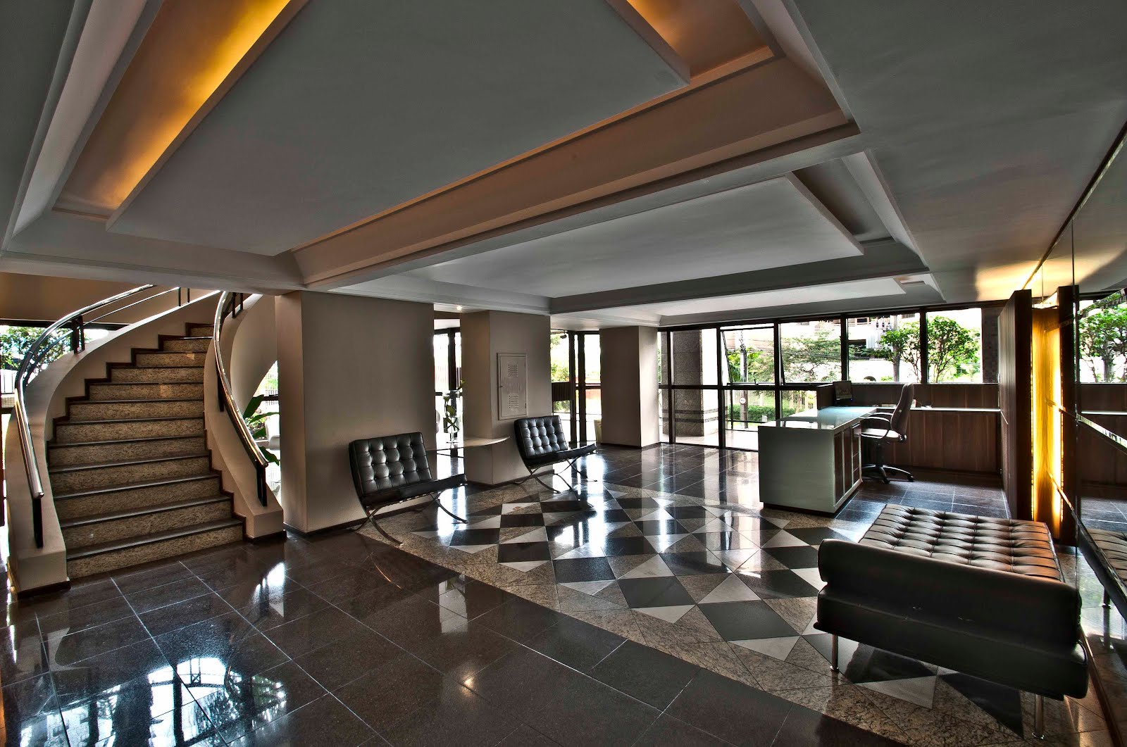 ADECAU HALL DE ENTRADA EDIFÍCIO GFK ADECAU HALL DE ENTRADA EDIFÍCIO GFK
