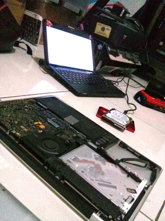 Internal Hard Drive Cable Failure on Macbook Pro