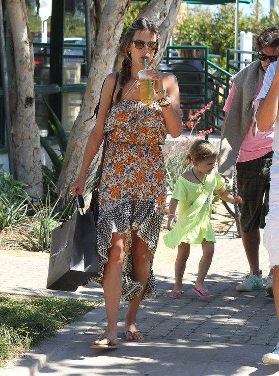 Celebrities Top 10 Summer Dresses