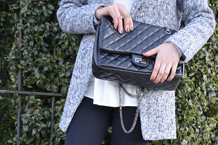 look-blogger-gris-blanco-negro-print-animal-outfit-trends-gallery