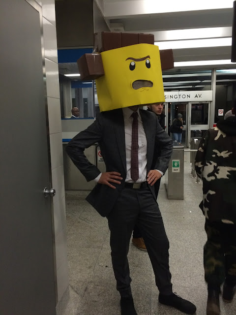 Lord Business costume DIY
