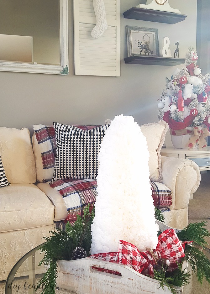 Secrets for a Budget Handmade Christmas Home (and a Blog Hop)  DIY
