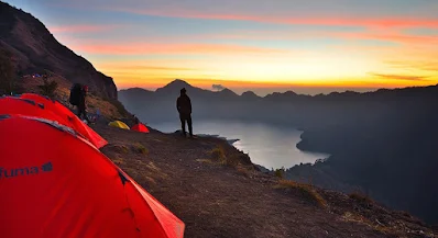 Plawangan Sembalun Crater Rim 2639 meter Mt Rinjani