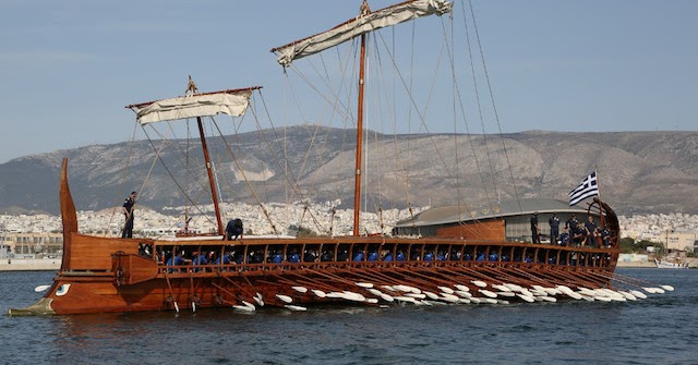 Hellenic_Navy_launched_trireme_Olympias_back_to_sea.jpg