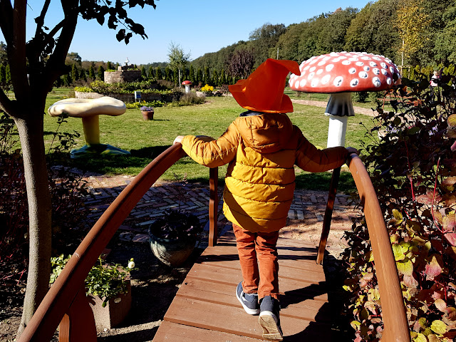Deli Park Rosnówko Trzebaw - Poznań - atrakcje dla dzieci w Wielkopolsce - rodzinny park rozrywki - Hotel Delicjusz - podróże z dzieckiem - Festiwal Dyni - Karol Okrasa - park miniatur - park owadów  - mini zoo - park linowy