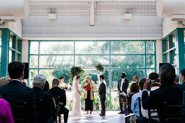 Atrium at Meadowlark Gardens Wedding | Photos by Heather Ryan Photography