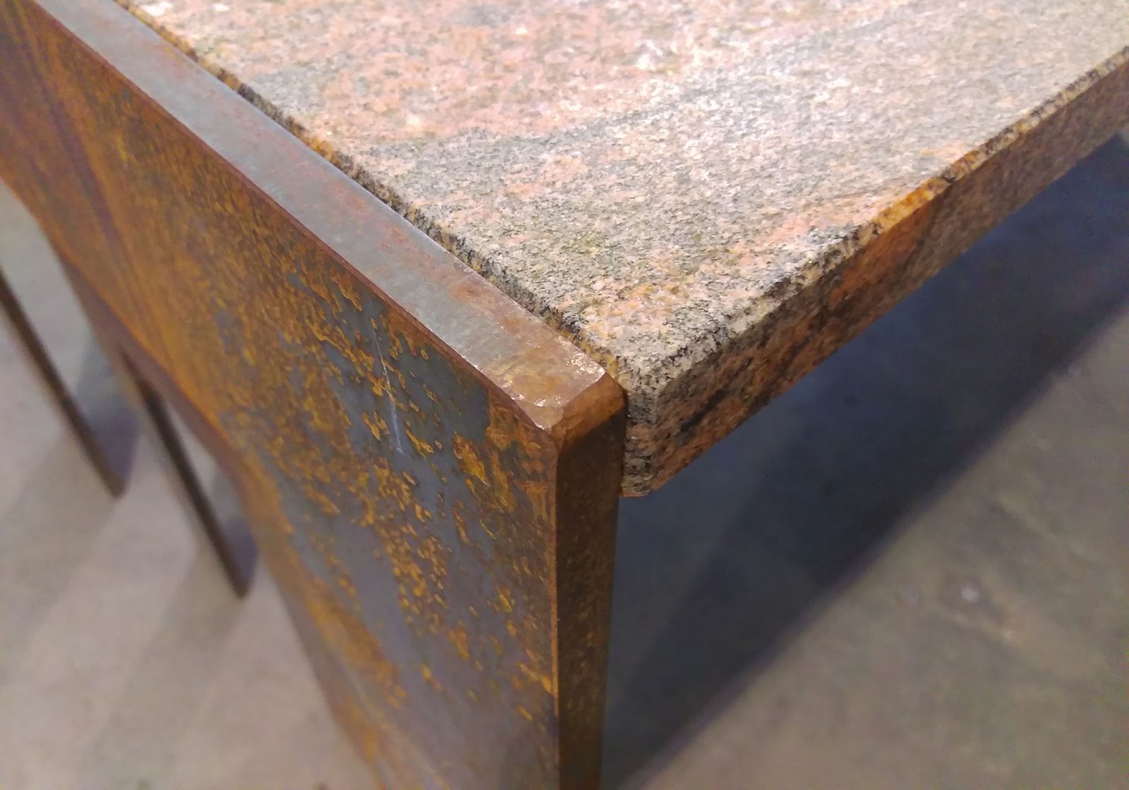 Corten Tischgestell Garten Frobel Metallbau